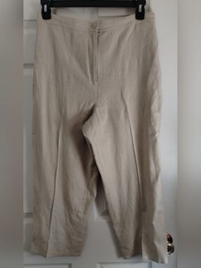 Courtenay Beige/Tan Linen Blend Cropped Pants
